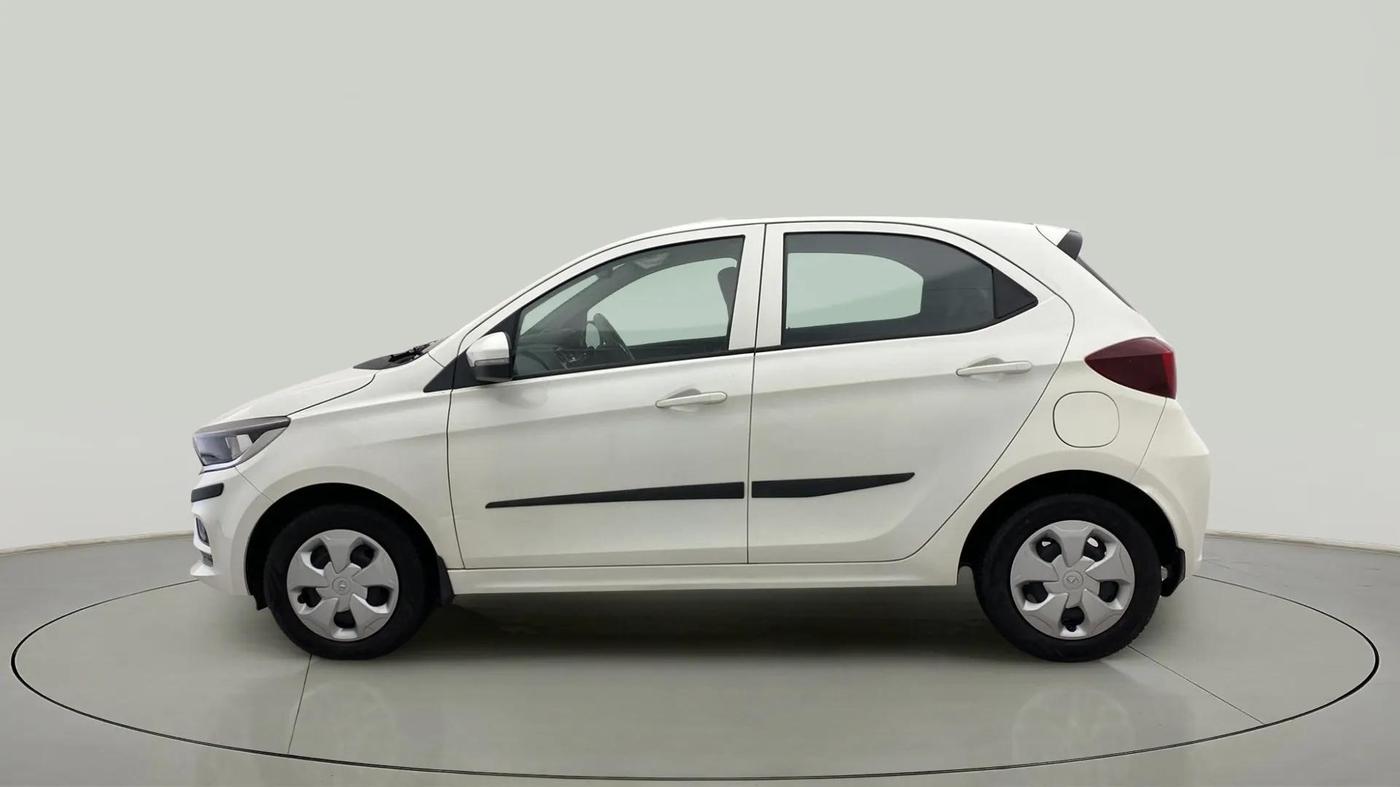 2020 Tata Tiago XT PETROL, Petrol, Manual, 23,659 km, Left Side