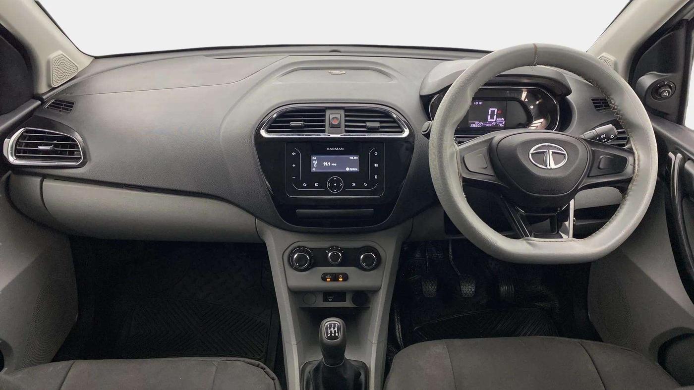 2020 Tata Tiago XT PETROL, Petrol, Manual, 23,659 km, Dashboard