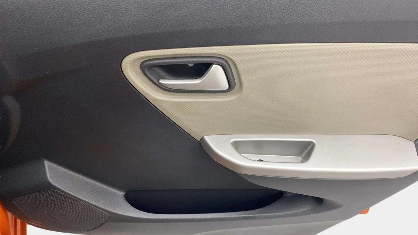 2018 Maruti Alto K10 VXI (O) AMT, Petrol, Automatic, 21,427 km, Driver Side Door Panels Control