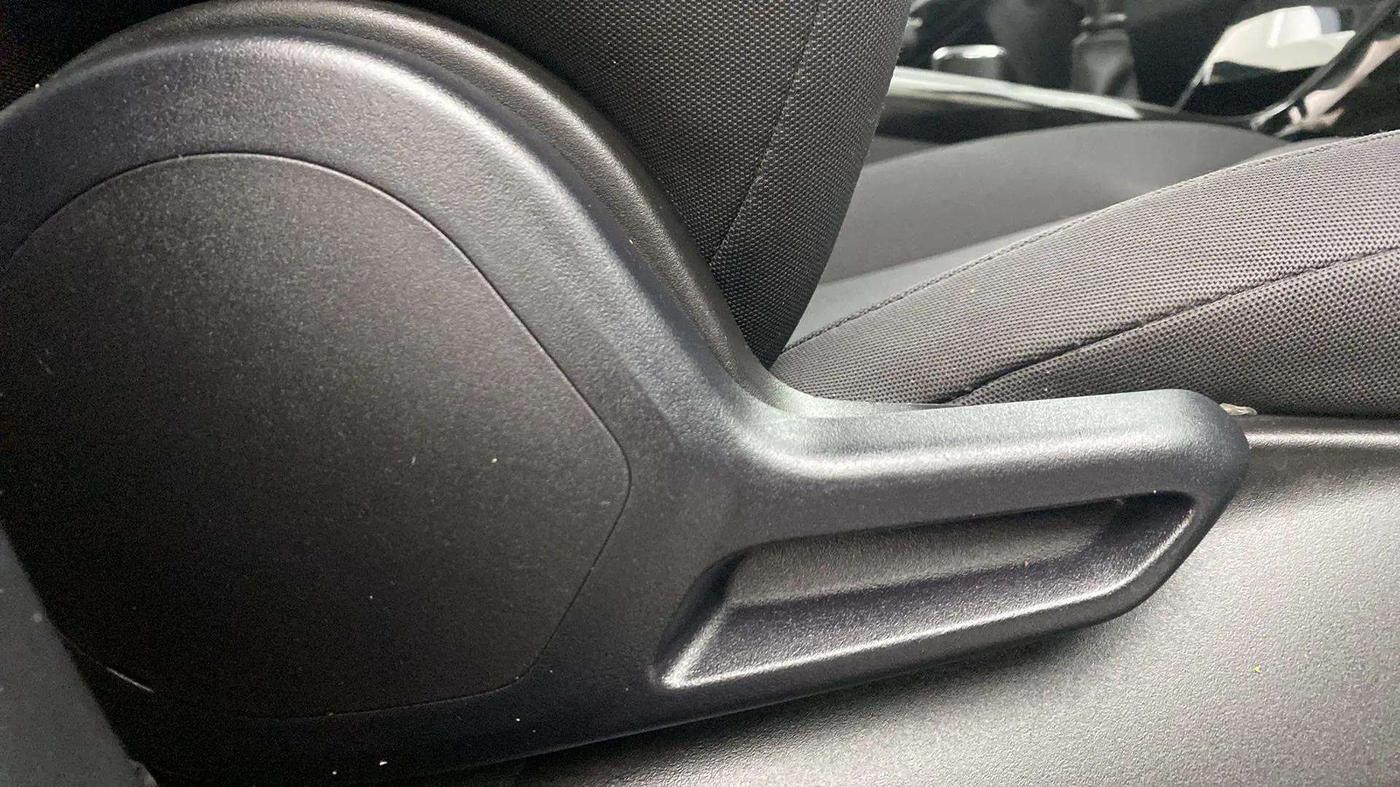 2023 Tata NEXON PURE 1.2 PETROL, Petrol, Manual, 11,301 km, Driver Side Adjustment Panel