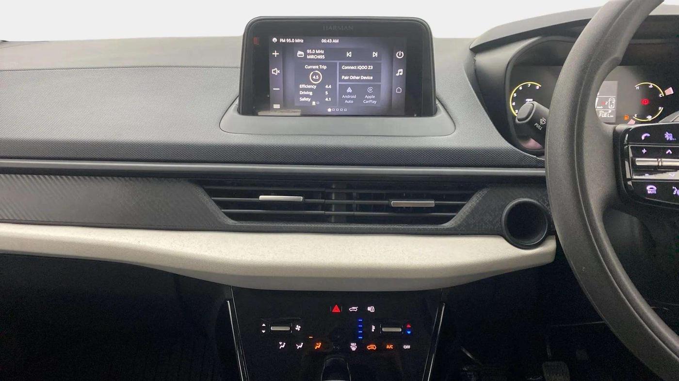 2023 Tata NEXON PURE 1.2 PETROL, Petrol, Manual, 11,301 km, Air Conditioner