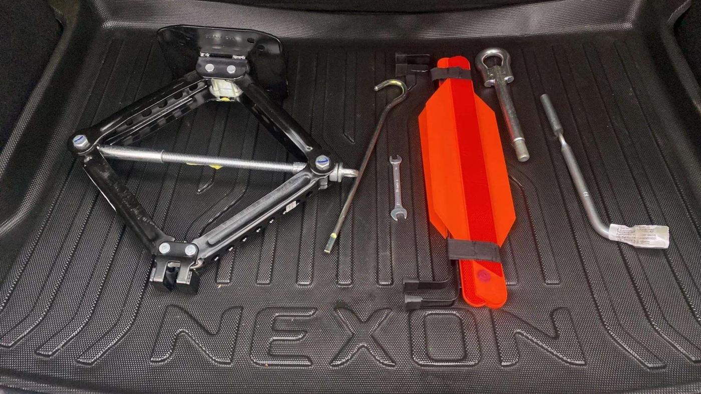 2023 Tata NEXON PURE 1.2 PETROL, Petrol, Manual, 11,301 km, Boot Inside