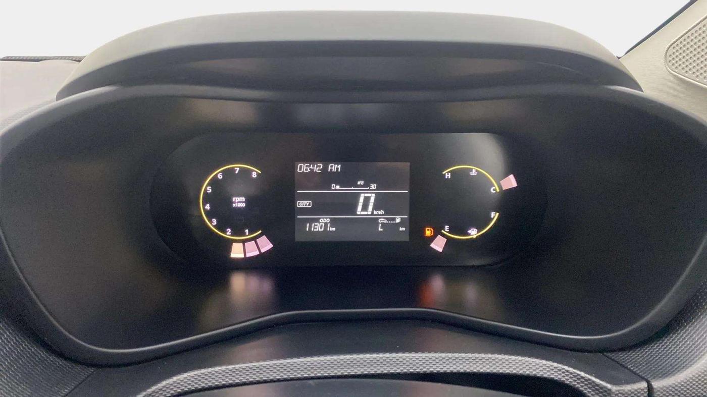 2023 Tata NEXON PURE 1.2 PETROL, Petrol, Manual, 11,301 km, Odometer Image