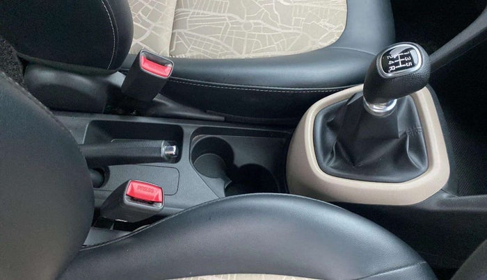 2019 Hyundai Grand i10 SPORTZ 1.2 KAPPA VTVT, Petrol, Manual, 28,443 km, Gear Lever