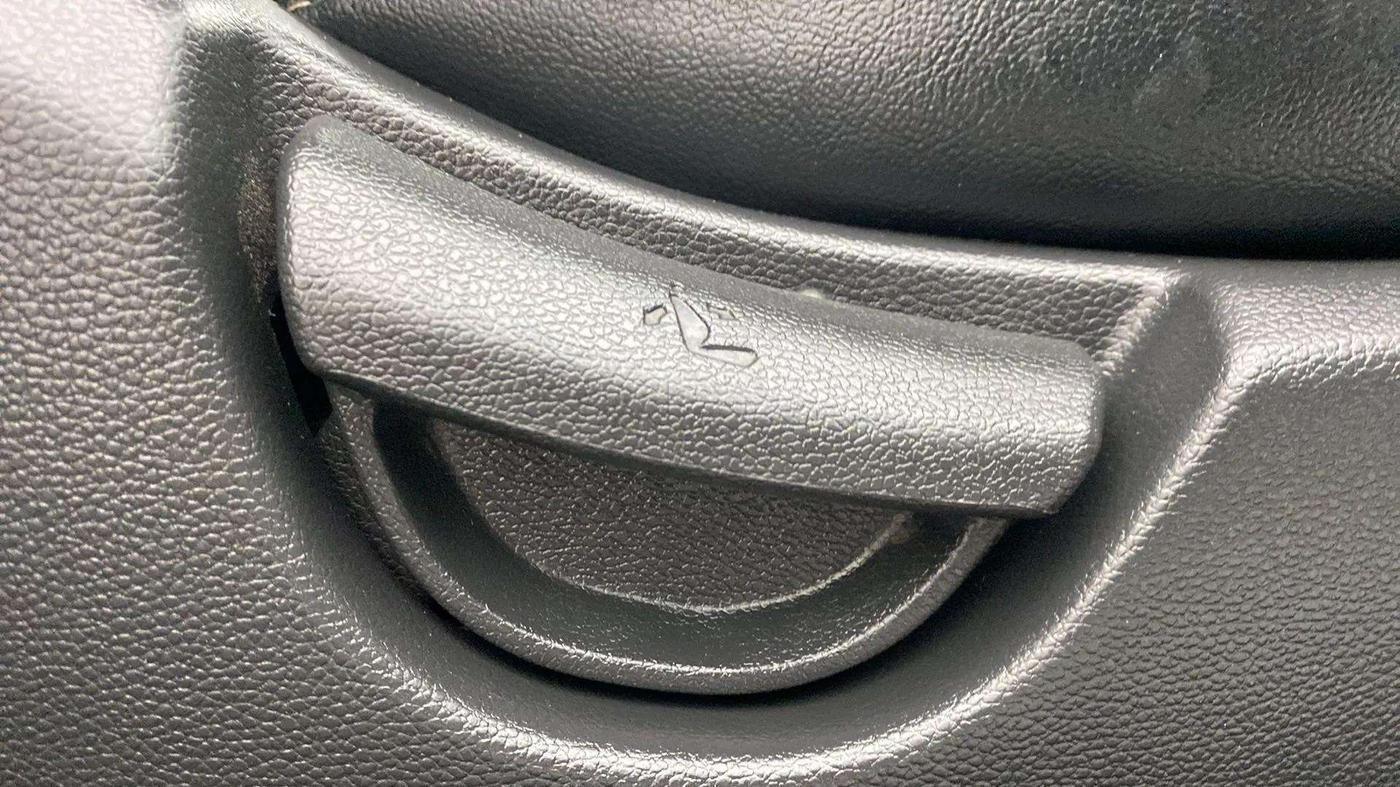 2019 Hyundai Grand i10 SPORTZ 1.2 KAPPA VTVT, Petrol, Manual, 28,443 km, Driver Side Adjustment Panel