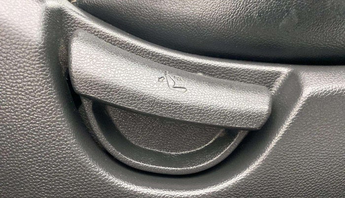 2019 Hyundai Grand i10 SPORTZ 1.2 KAPPA VTVT, Petrol, Manual, 28,443 km, Driver Side Adjustment Panel
