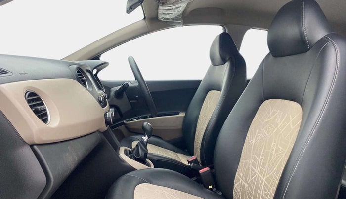 2019 Hyundai Grand i10 SPORTZ 1.2 KAPPA VTVT, Petrol, Manual, 28,443 km, Right Side Front Door Cabin