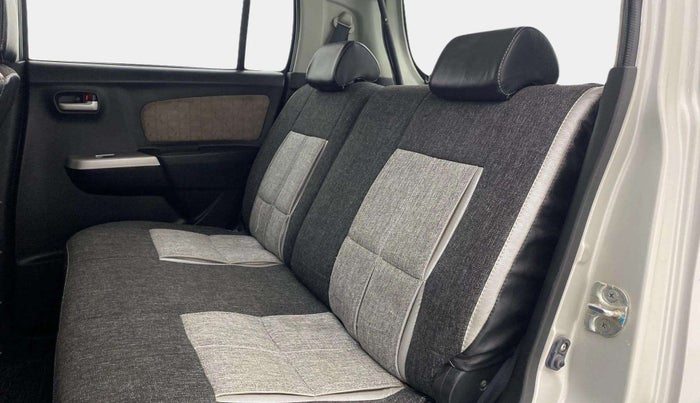 2015 Maruti Wagon R 1.0 VXI, Petrol, Manual, 68,765 km, Right Side Rear Door Cabin