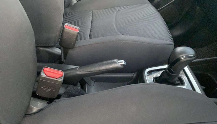 2020 Maruti Swift VXI AMT, Petrol, Automatic, 43,341 km, Gear Lever