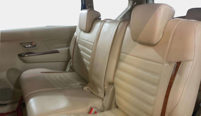 2020 Maruti Ertiga VXI CNG, CNG, Manual, 80,859 km, Right Side Rear Door Cabin