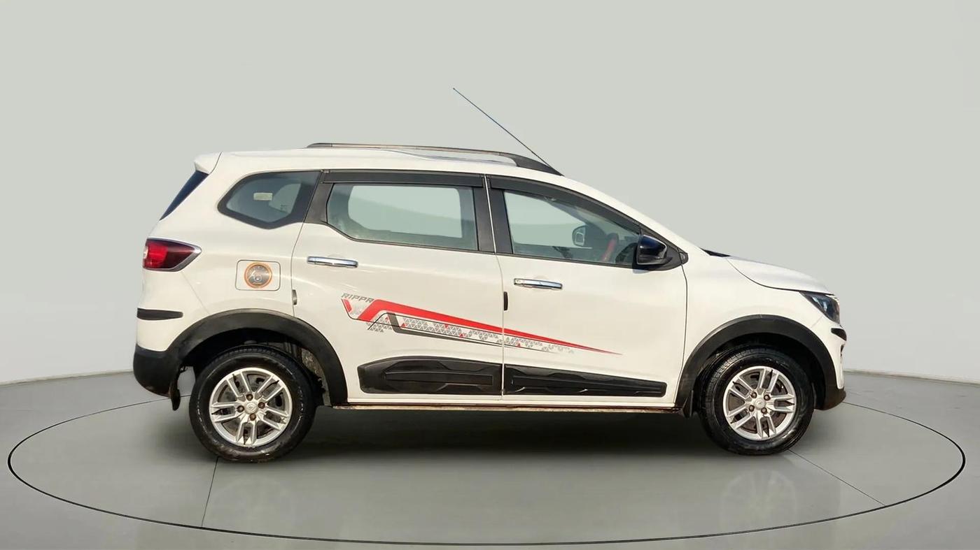 2021 Renault TRIBER RXT, Petrol, Manual, 35,389 km, Right Side View