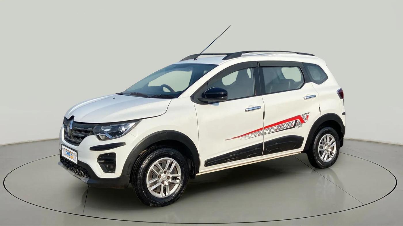 2021 Renault TRIBER RXT, Petrol, Manual, 35,389 km, Left Front Diagonal