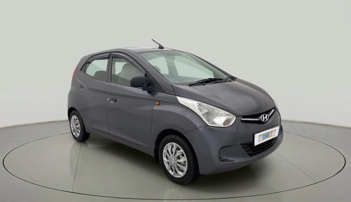 2018 Hyundai Eon ERA +, Petrol, Manual, 66,967 km, Right Front Diagonal