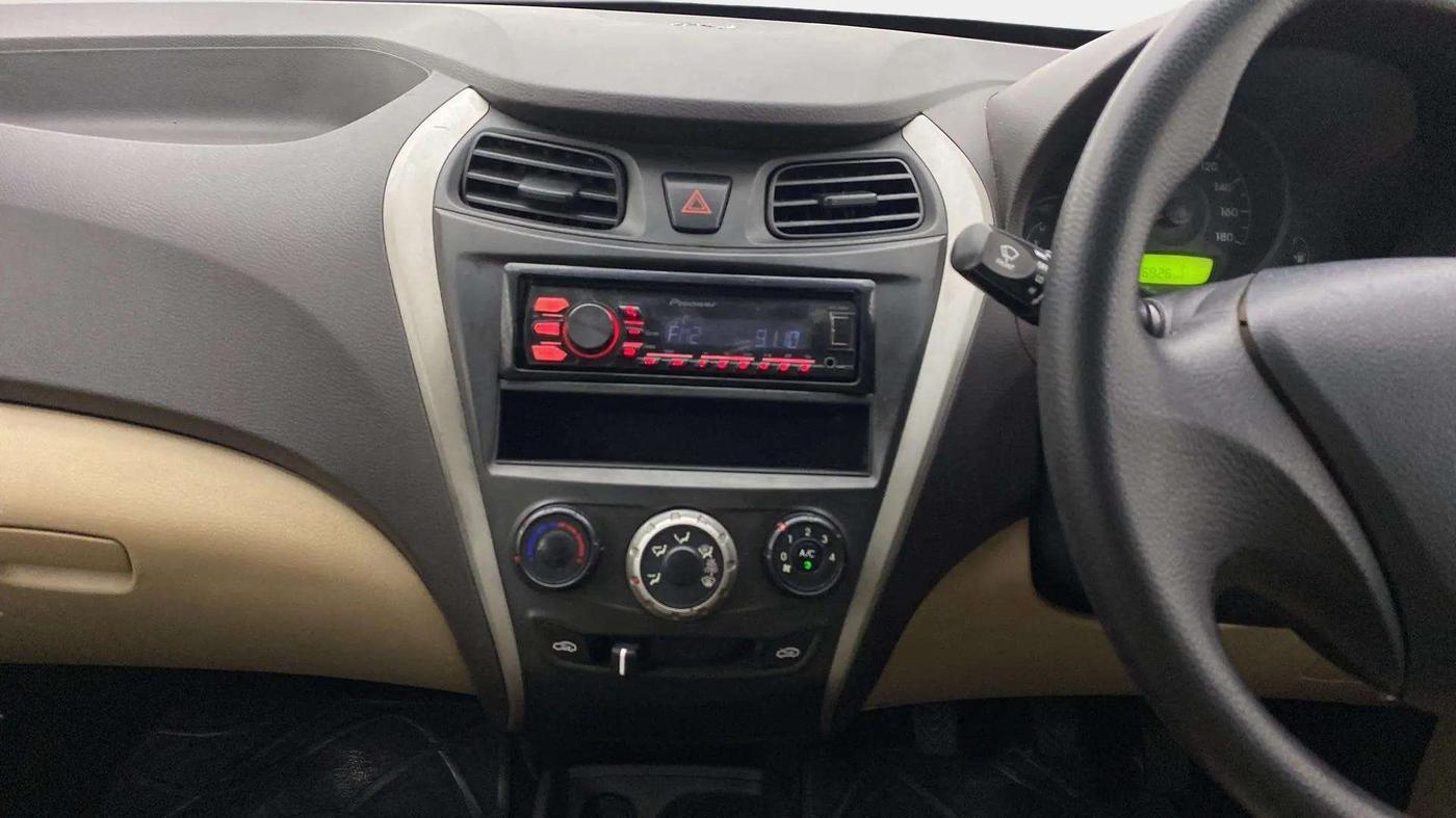 2018 Hyundai Eon ERA +, Petrol, Manual, 66,967 km, Air Conditioner
