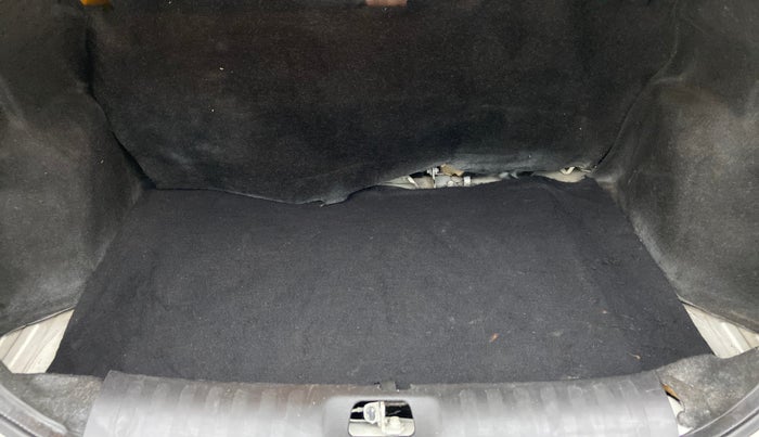 2014 Maruti Swift Dzire VDI BS IV, Diesel, Manual, 50,220 km, Boot Inside