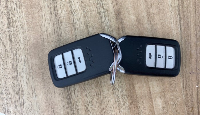 2019 Honda City 1.5L I-VTEC V MT, Petrol, Manual, 44,509 km, Key Close Up