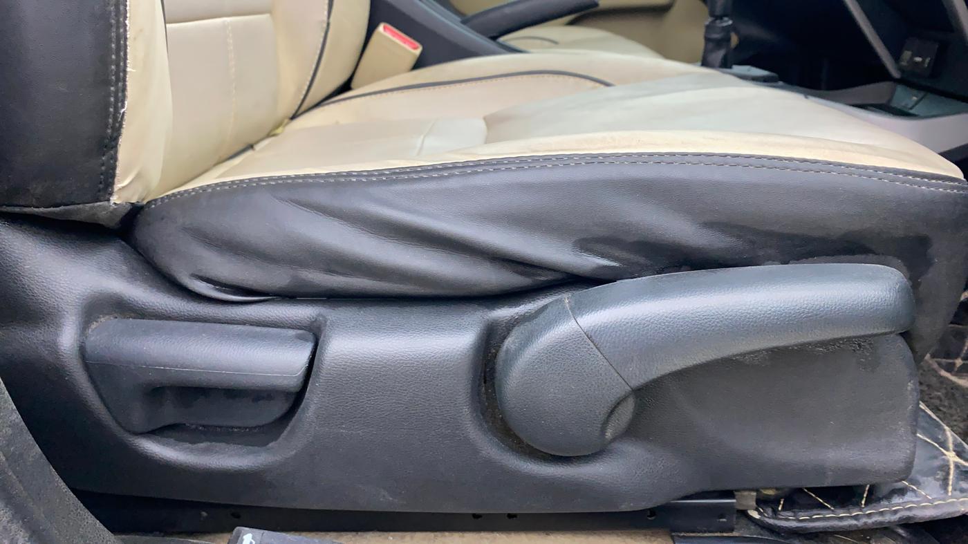 2019 Honda City 1.5L I-VTEC V MT, Petrol, Manual, 50 km, Driver Side Adjustment Panel
