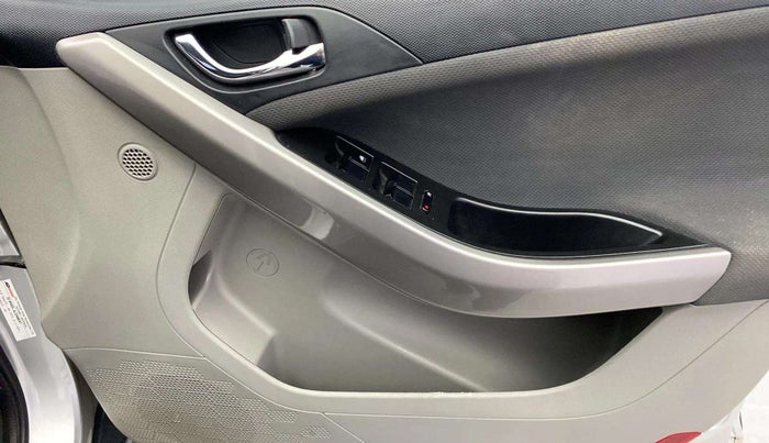 2019 Tata NEXON XZA PLUS PETROL, Petrol, Automatic, 47,625 km, Driver Side Door Panels Control