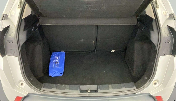 2019 Tata NEXON XZA PLUS PETROL, Petrol, Automatic, 47,625 km, Boot Inside