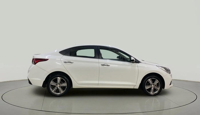 2019 Hyundai Verna 1.6 VTVT SX, Petrol, Manual, 54,250 km, Right Side View