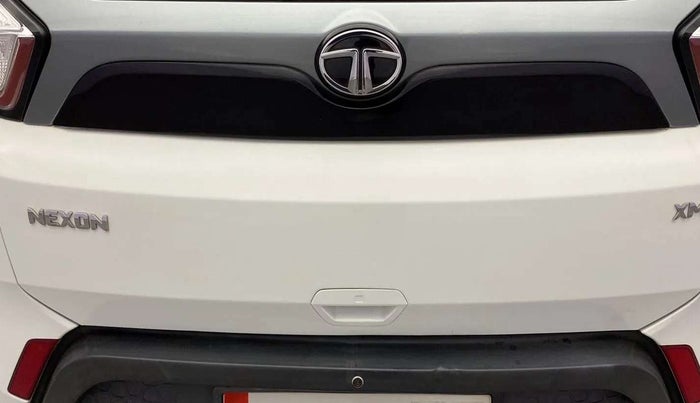 2019 Tata NEXON XM PETROL, Petrol, Manual, 49,666 km, Dicky (Boot door) - Minor scratches