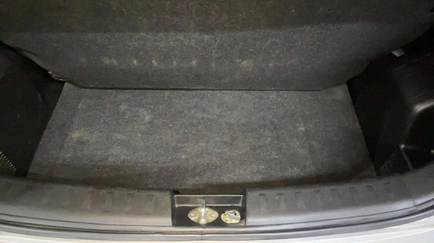 2014 Maruti Swift VXI, Petrol, Manual, 73,798 km, Boot Inside