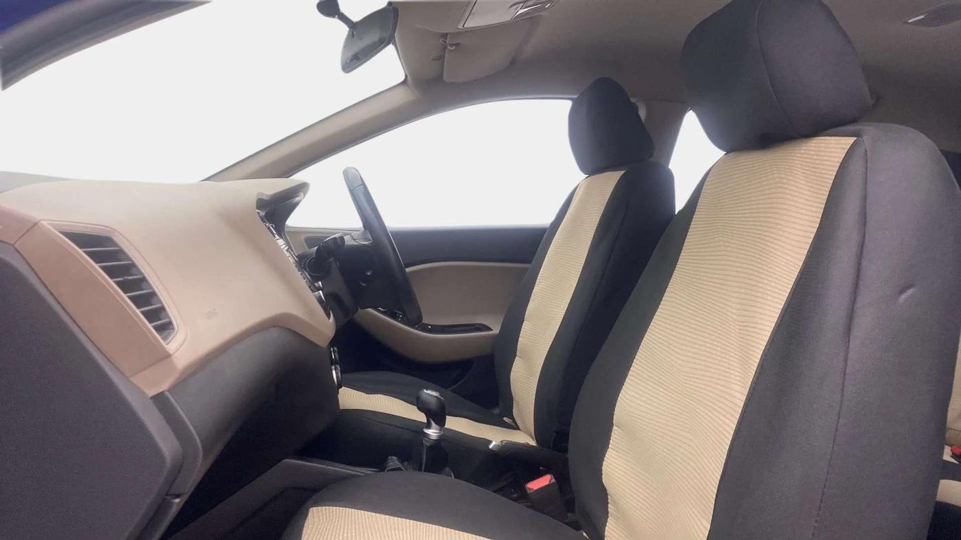 2015 Hyundai Elite i20 ASTA 1.2, Petrol, Manual, 73,261 km, Right Side Front Door Cabin
