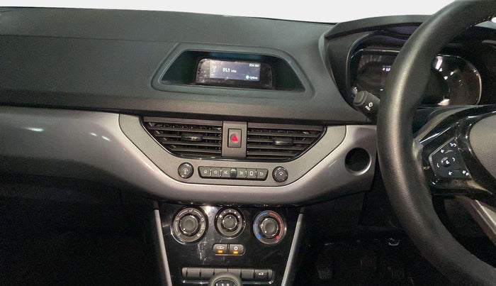 2021 Tata NEXON XM SUNROOF PETROL, Petrol, Manual, 39,437 km, Air Conditioner