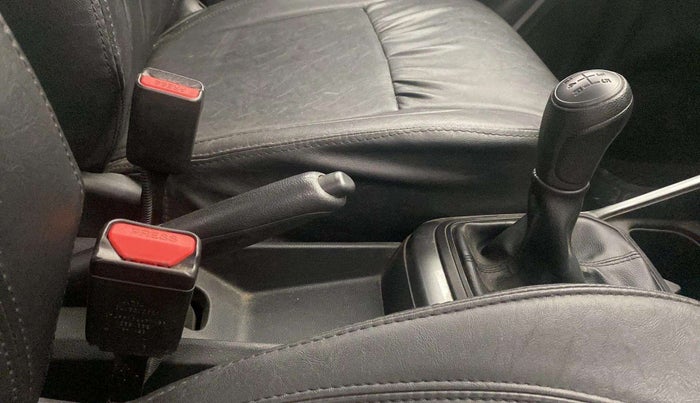 2021 Maruti IGNIS SIGMA 1.2, Petrol, Manual, 30,005 km, Gear Lever