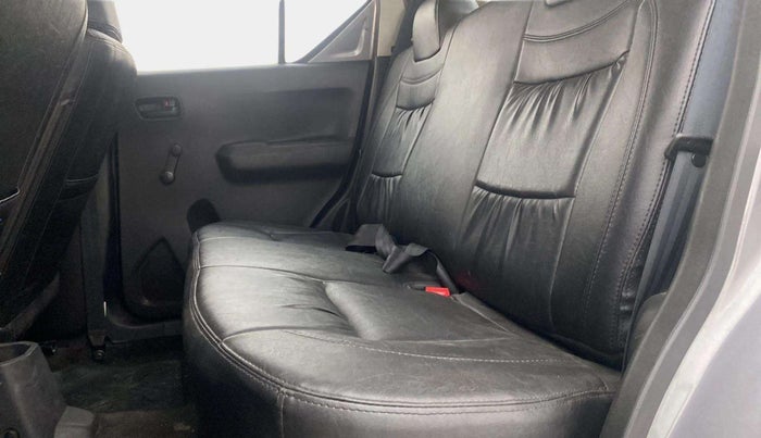 2021 Maruti IGNIS SIGMA 1.2, Petrol, Manual, 30,005 km, Right Side Rear Door Cabin