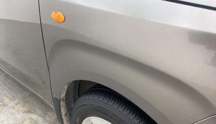 2019 Maruti New Wagon-R VXI 1.2, Petrol, Manual, 32,280 km, Right fender - Minor scratches
