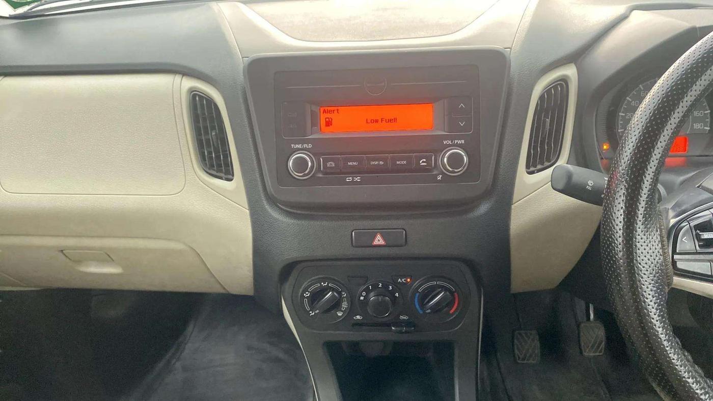 2019 Maruti New Wagon-R VXI 1.2, Petrol, Manual, 32,280 km, Air Conditioner