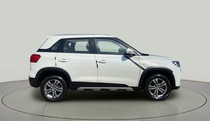 2017 Maruti Vitara Brezza ZDI PLUS, Diesel, Manual, 90,913 km, Right Side View