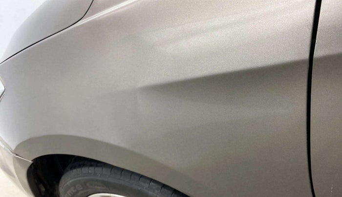 2020 Maruti Ciaz DELTA AT 1.5 SHVS PETROL, Petrol, Automatic, 50,731 km, Left fender - Slightly dented