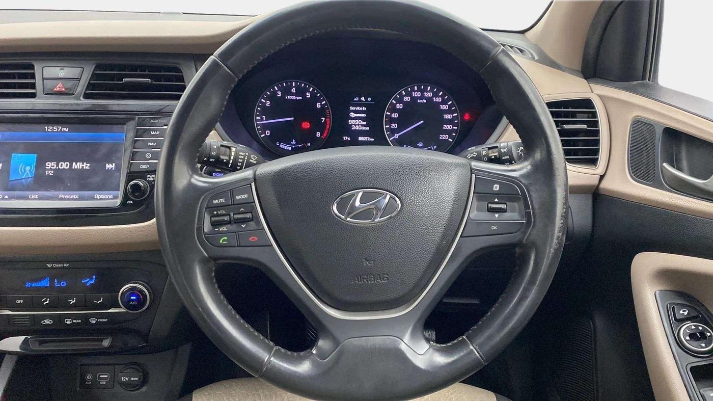 2015 Hyundai Elite i20 ASTA 1.2, Petrol, Manual, 88,054 km, Steering Wheel Close Up