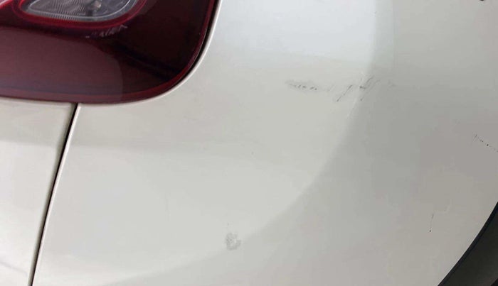 2019 Renault Duster RXS OPT CVT, Petrol, Automatic, 37,475 km, Rear bumper - Minor scratches