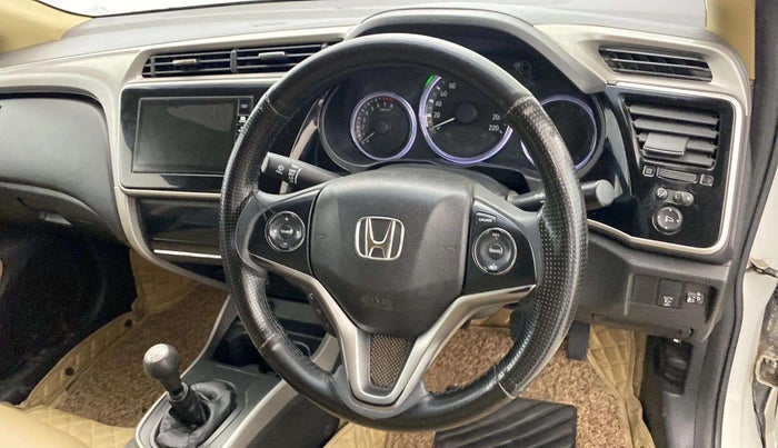 2017 Honda City 1.5L I-VTEC V MT, Petrol, Manual, 33,408 km, Steering wheel - Sound system control not functional
