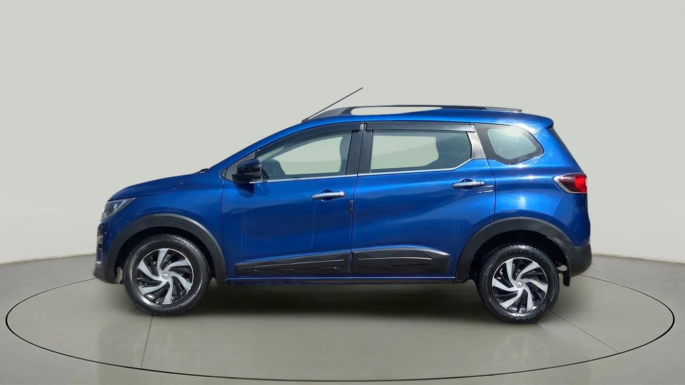 2022 Renault TRIBER RXZ AMT, Petrol, Automatic, 56,752 km, Left Side