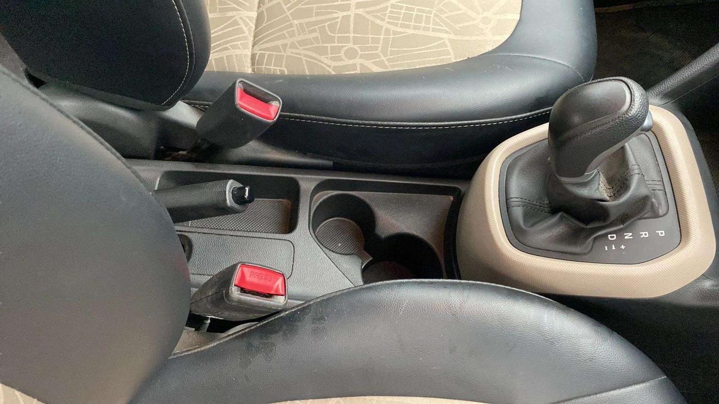 2018 Hyundai Grand i10 MAGNA AT 1.2 KAPPA VTVT, Petrol, Automatic, 37,750 km, Gear Lever