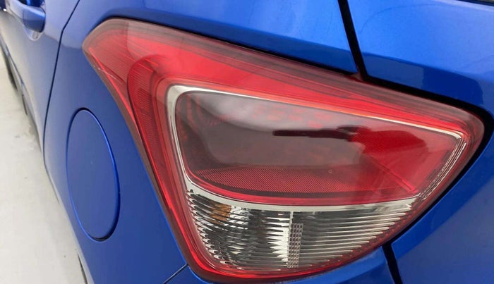 2018 Hyundai Grand i10 MAGNA AT 1.2 KAPPA VTVT, Petrol, Automatic, 37,750 km, Left tail light - Minor scratches