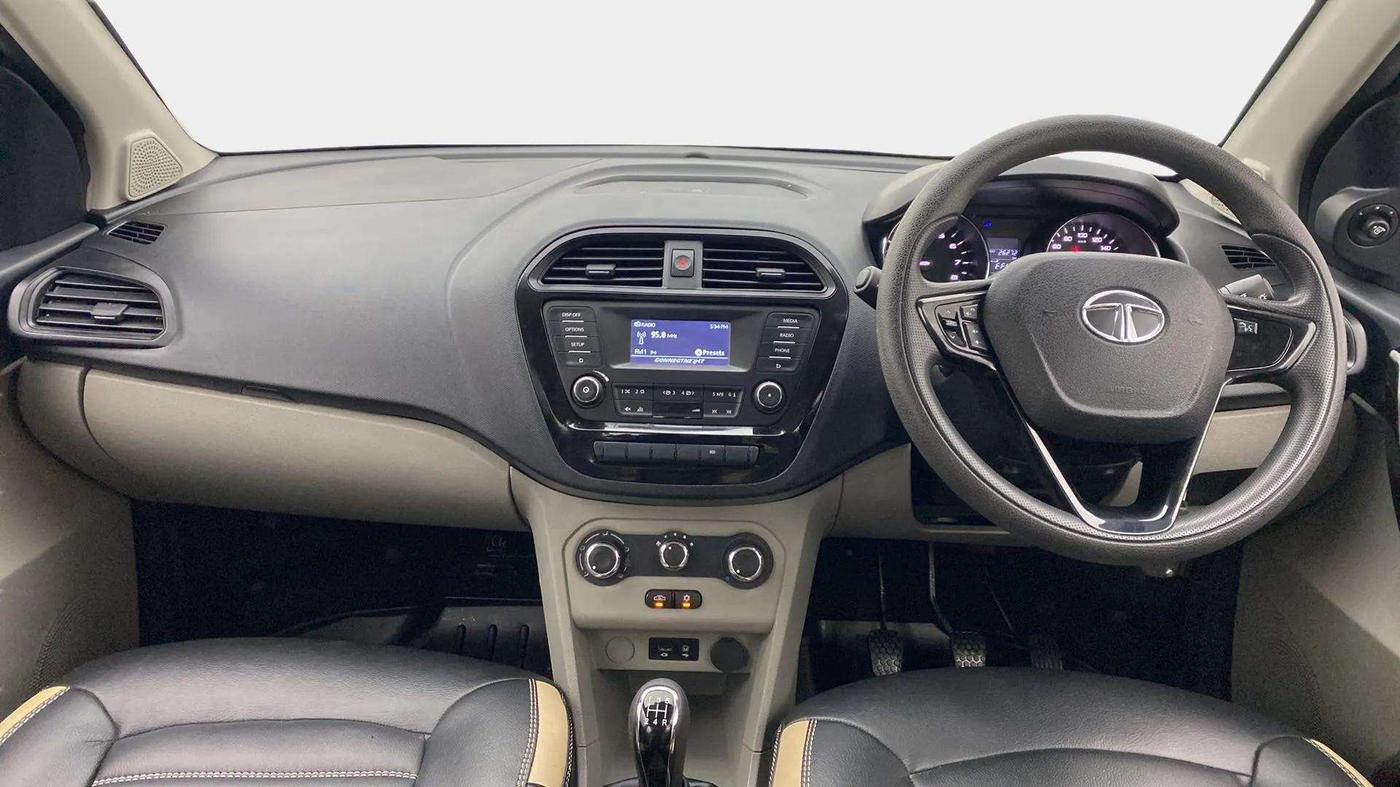 2019 Tata Tiago XZ PETROL, Petrol, Manual, 26,271 km, Dashboard