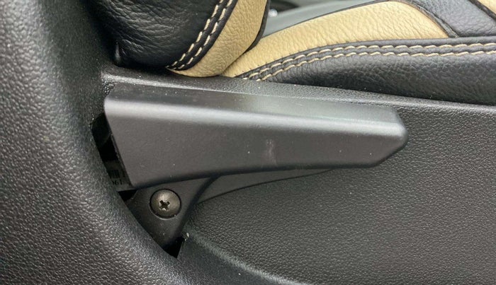 2019 Tata Tiago XZ PETROL, Petrol, Manual, 26,271 km, Driver Side Adjustment Panel