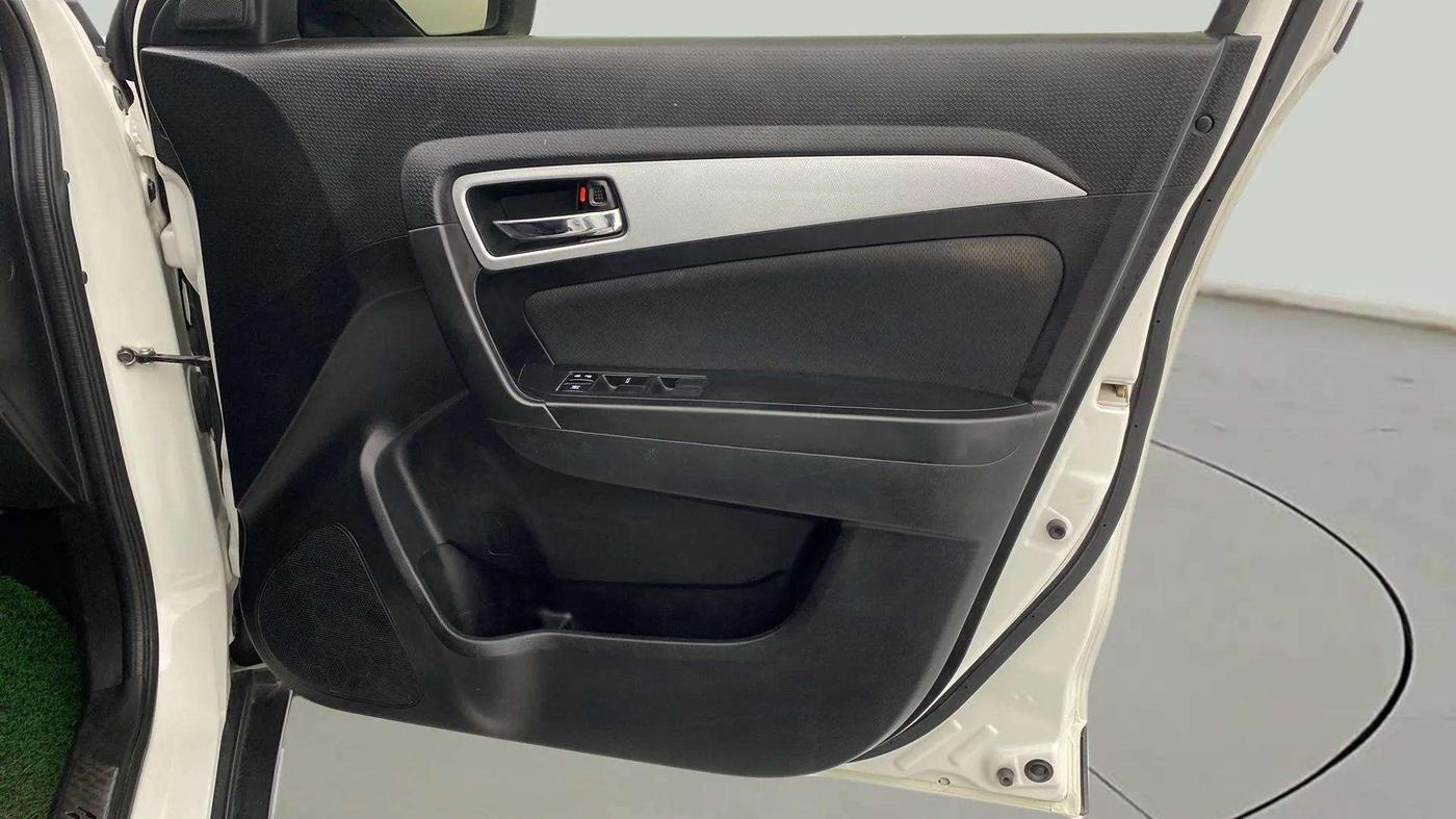 2020 Maruti Vitara Brezza ZXI PLUS, Petrol, Manual, 50,141 km, Driver Side Door Panels Control