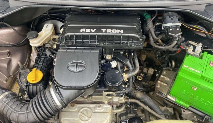 2017 Tata Tiago XT PETROL, Petrol, Manual, 60,365 km, Open Bonet