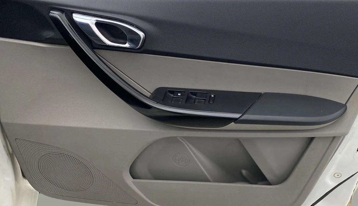 2019 Tata Tiago XZ PLUS PETROL, Petrol, Manual, 55,035 km, Driver Side Door Panels Control