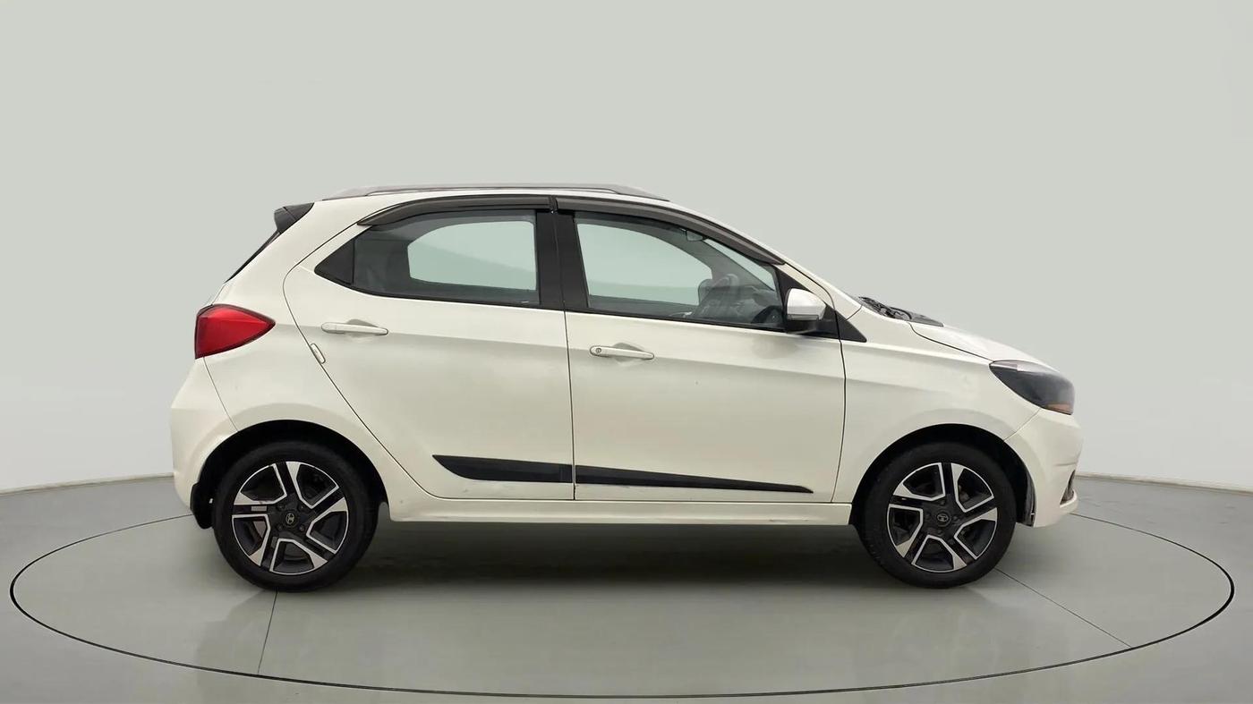 2019 Tata Tiago XZ PLUS PETROL, Petrol, Manual, 55,035 km, Right Side View