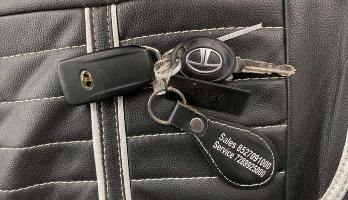 2019 Tata Tiago XZ PLUS PETROL, Petrol, Manual, 55,035 km, Key Close Up
