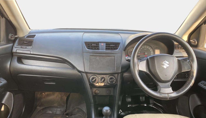 2013 Maruti Swift LXI, Petrol, Manual, 70,651 km, Dashboard