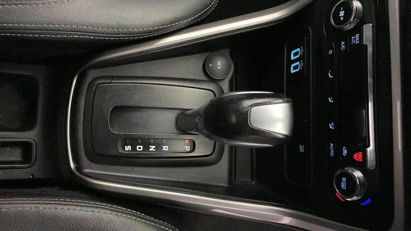 2017 Ford Ecosport TITANIUM + 1.5L PETROL AT, Petrol, Automatic, 63,069 km, Gear Lever