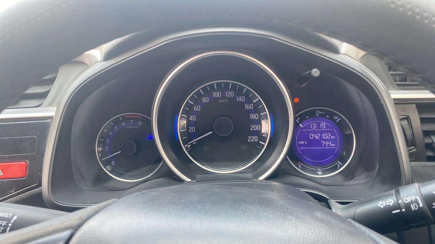 2015 Honda Jazz 1.2L I-VTEC SV, Petrol, Manual, 42,095 km, Odometer Image
